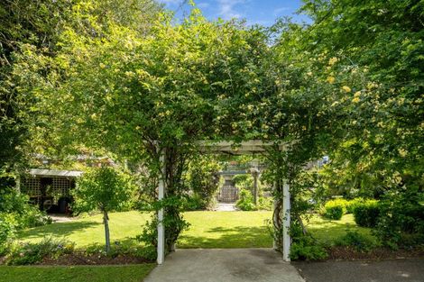 Photo of property in 30 Main Road, Havelock, 7100