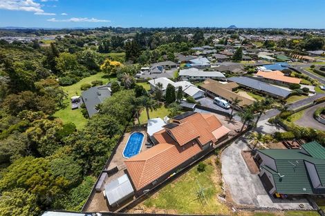 Photo of property in 11 Hinton Place, Pyes Pa, Tauranga, 3112