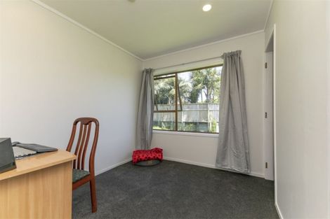 Photo of property in 1/69 Glencoe Road, Browns Bay, Auckland, 0630