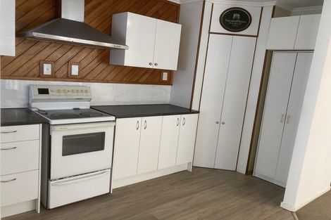 Photo of property in 3 Waverley Avenue, Glenfield, Auckland, 0629