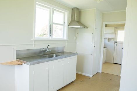 Photo of property in 37 Hillary Crescent, Belmont, Auckland, 0622