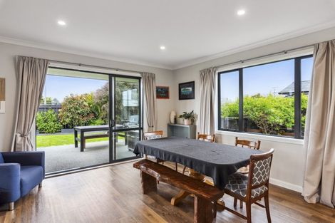 Photo of property in 8 Christow Court, Paraparaumu, 5032
