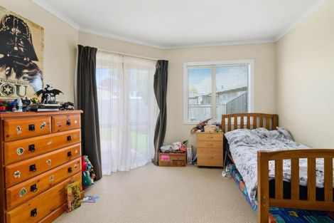 Photo of property in 4/64 Kawaha Point Road, Kawaha Point, Rotorua, 3010