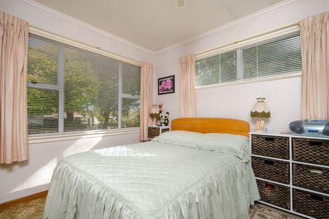 Photo of property in 9 Mcleod Road, Henderson, Auckland, 0612