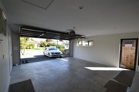 Photo of property in 2 Ernest Place, Brightwater, 7022