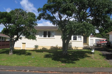 Photo of property in 58 Greenslade Crescent, Northcote, Auckland, 0627