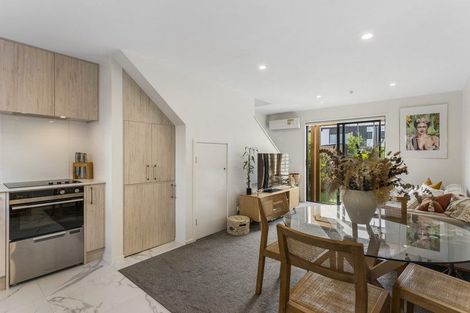 Photo of property in 8/41 Kervil Avenue, Te Atatu Peninsula, Auckland, 0610