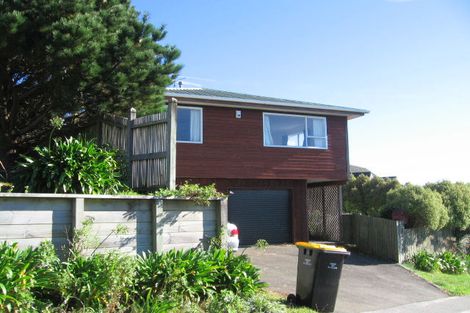 Photo of property in 59 Nalanda Crescent, Broadmeadows, Wellington, 6035