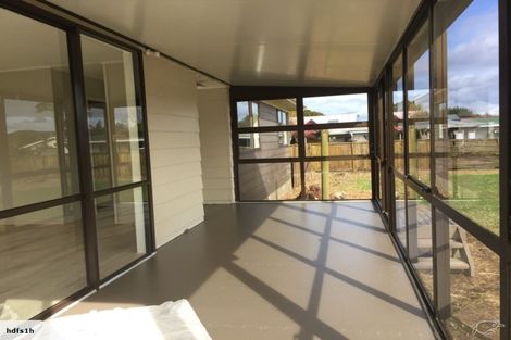 Photo of property in 7 Poinsettia Place, Henderson, Auckland, 0610