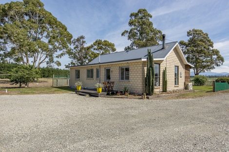 Photo of property in 24 Essendon Road, Darfield, Christchurch, 7671