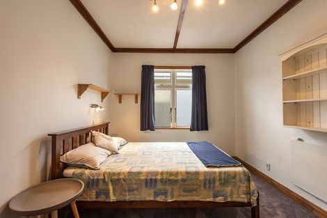 Photo of property in 37 Athens Street, Miramar, Wellington, 6022