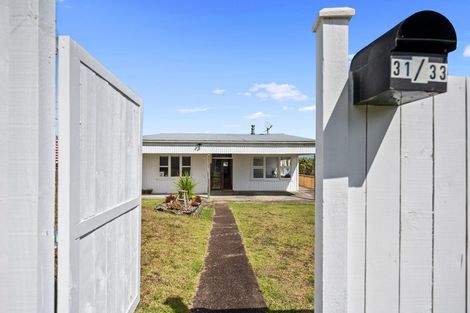 Photo of property in 31 Karaka Street, Helensville, 0800