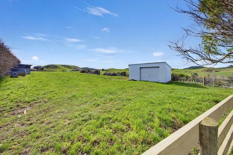 Photo of property in 131 Tiromoana Road, Maata, Eltham, 4398