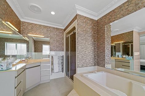 Photo of property in 20 Matakatia Parade, Matakatia, Whangaparaoa, 0930