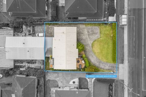 Photo of property in 1/51 East Coast Road, Milford, Auckland, 0620