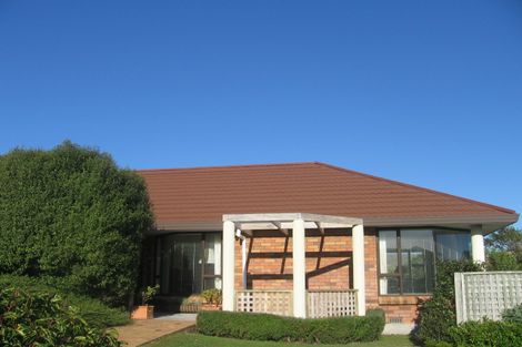 Photo of property in 30 Joseph Banks Drive, Whitby, Porirua, 5024