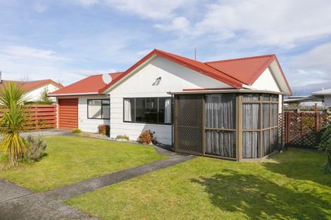 Photo of property in 2/227 Rifle Range Road, Tauhara, Taupo, 3330