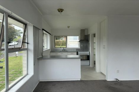 Photo of property in 1/14 Kathleen Street, Totara Vale, Auckland, 0627