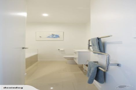 Photo of property in 5/50 Ocean View Road, Northcote, Auckland, 0627