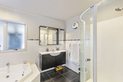 Photo of property in 139 Manutahi Road, Tarurutangi, New Plymouth, 4372