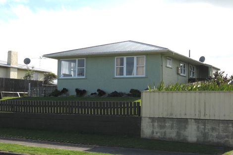 Photo of property in 110 Matai Street, Castlecliff, Whanganui, 4501