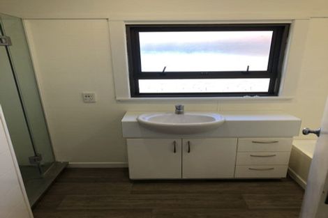 Photo of property in 54 Jutland Road, Hauraki, Auckland, 0622