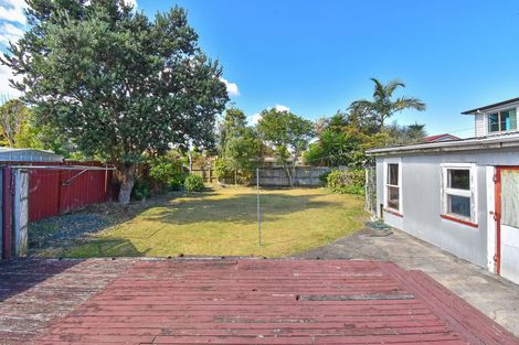 Photo of property in 76 Mclean Avenue, Papatoetoe, Auckland, 2025