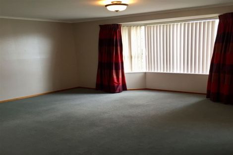 Photo of property in 1/8 Tuscany Place, Beckenham, Christchurch, 8023