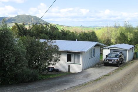 Photo of property in 11 Bickerstaffe Road, Maungaturoto, 0520