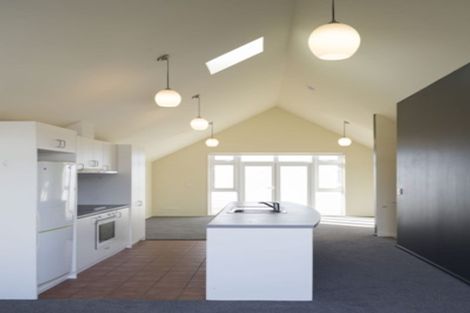 Photo of property in Pirie Street Townhouses, 18/35 Pirie Street, Mount Victoria, Wellington, 6011