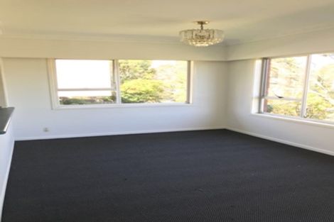 Photo of property in 15 Barlow Place, Chatswood, Auckland, 0626
