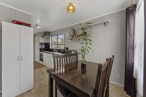 Photo of property in 318 Wellington Road, Wainuiomata, Lower Hutt, 5014