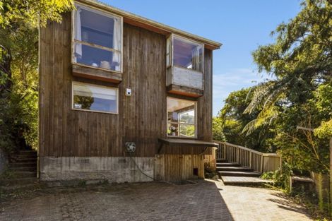 Photo of property in 21a Walnut Way, Maungaraki, Lower Hutt, 5010