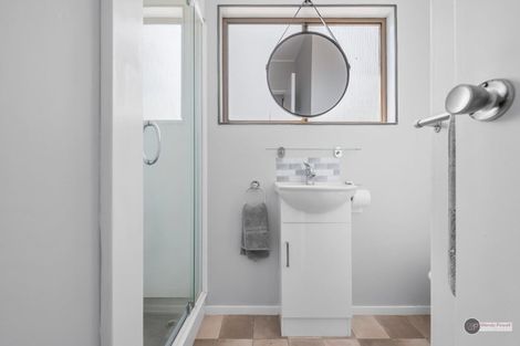 Photo of property in 33a Cleary Street, Waterloo, Lower Hutt, 5011