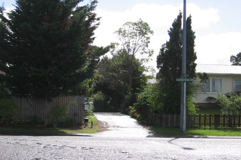 Photo of property in 48 Universal Drive, Henderson, Auckland, 0610