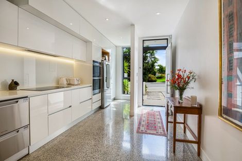 Photo of property in 23 Isitt Road, Hobsonville, Auckland, 0616