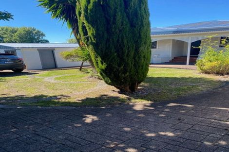 Photo of property in 1072 Great North Road, Point Chevalier, Auckland, 1022