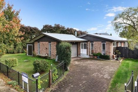 Photo of property in 8 Glasgow Street, St Andrews, Hamilton, 3200