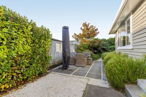 Photo of property in 302b Wainoni Road, Avondale, Christchurch, 8061