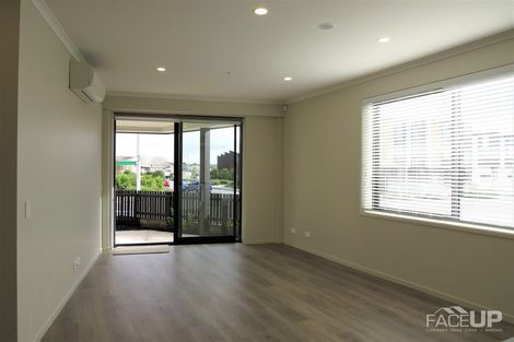 Photo of property in 1/22 Kerewhenua Crescent, Hobsonville, Auckland, 0616