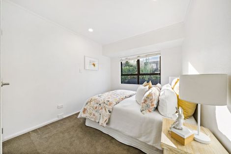 Photo of property in 86 Hebron Road, Waiake, Auckland, 0630