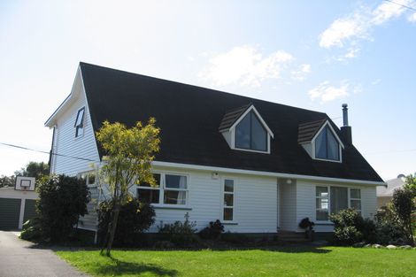 Photo of property in 46 Neale Avenue, Stoke, Nelson, 7011