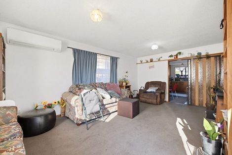 Photo of property in 3/63 Division Street, Riccarton, Christchurch, 8041