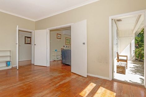 Photo of property in 35 Haronga Road, Inner Kaiti, Gisborne, 4010