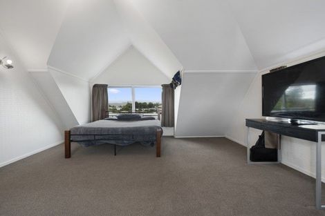 Photo of property in 77 Coopers Road, Gate Pa, Tauranga, 3112