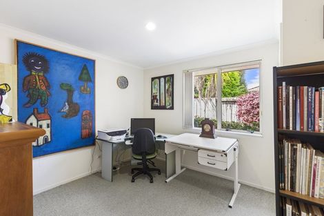 Photo of property in 6 Farnham Close, Rototuna North, Hamilton, 3210