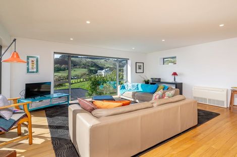 Photo of property in 5 Hellyer Street, Macandrew Bay, Dunedin, 9014