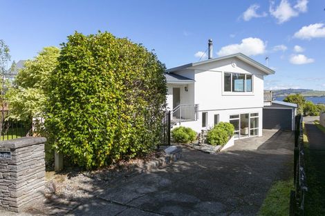 Photo of property in 10 Kensington Place, Richmond Heights, Taupo, 3330