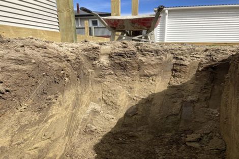 Photo of property in 75 Barton Street, Woolston, Christchurch, 8023