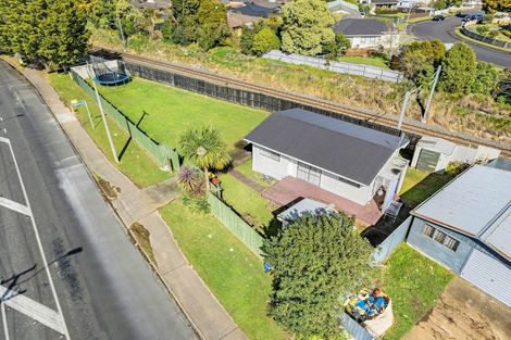 Photo of property in 2/78 Porchester Road, Papakura, 2110